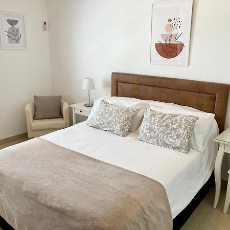Villa Honey Rose, Güime Exteriör bild