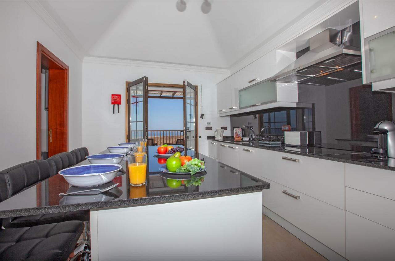 Villa Honey Rose, Güime Exteriör bild